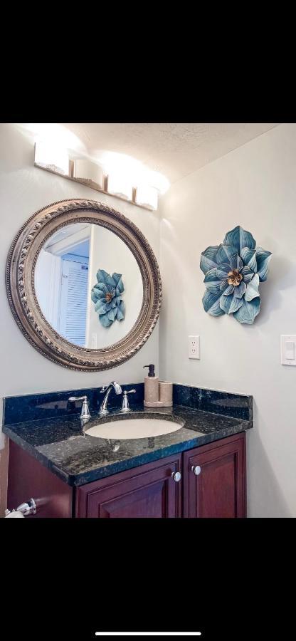 Knot A Care Remodeled Direct Water Access Condo With Ocean And Pool Views Now Sleeps Six Marco Island Exteriör bild